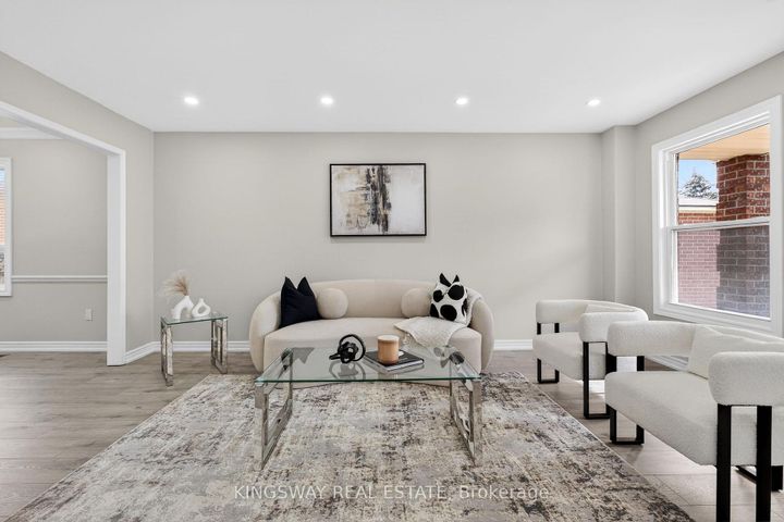 Photo 6 at 325 Salisbury Lane, London, Newmarket