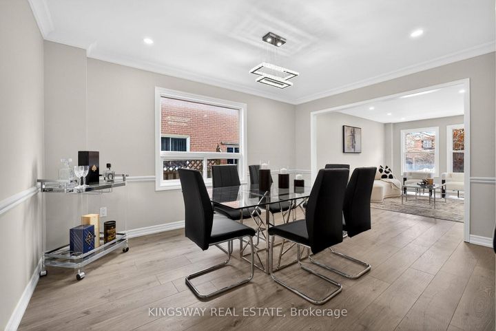 Photo 9 at 325 Salisbury Lane, London, Newmarket