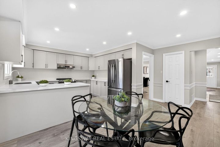 Photo 10 at 325 Salisbury Lane, London, Newmarket