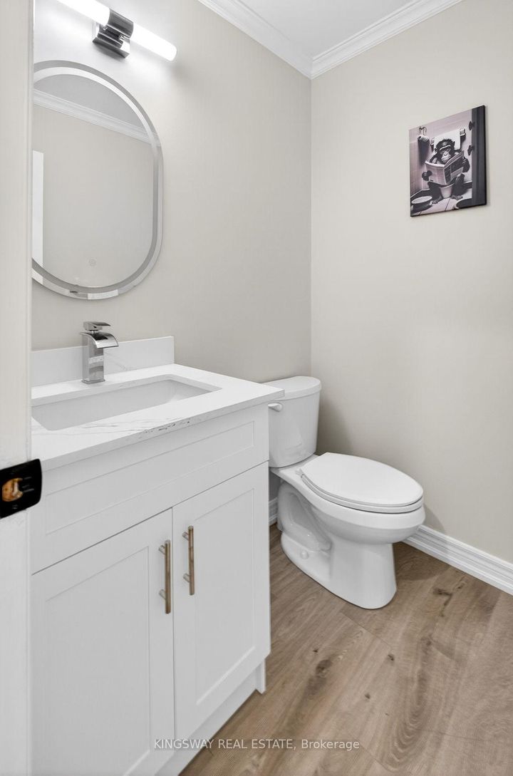 Photo 17 at 325 Salisbury Lane, London, Newmarket