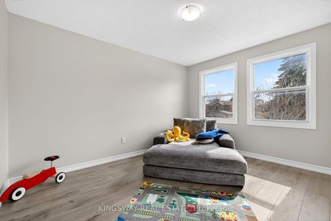 Photo 26 at 325 Salisbury Lane, London, Newmarket