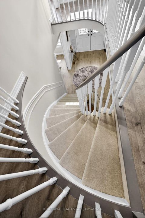 Photo 32 at 325 Salisbury Lane, London, Newmarket