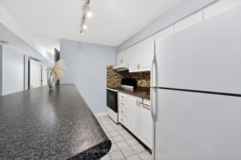 Photo 35 at 325 Salisbury Lane, London, Newmarket