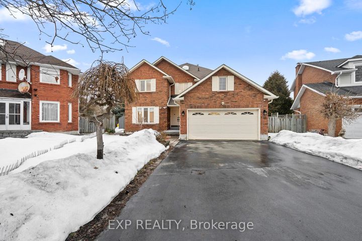 Photo 0 at 54 Holbrook Court, Unionville, Markham