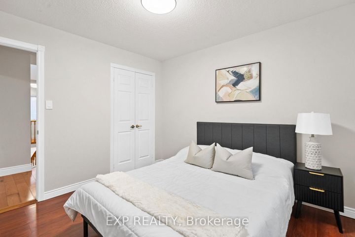 Photo 19 at 54 Holbrook Court, Unionville, Markham