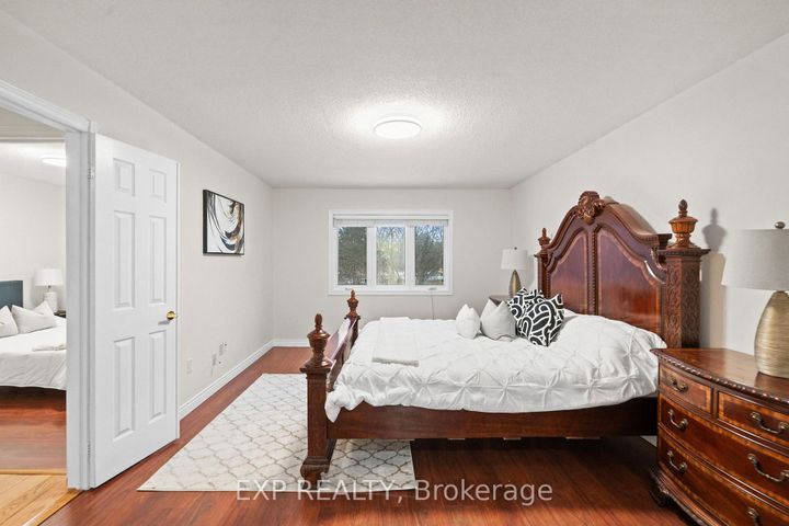 Photo 20 at 54 Holbrook Court, Unionville, Markham