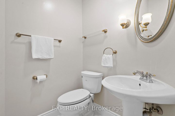 Photo 23 at 54 Holbrook Court, Unionville, Markham
