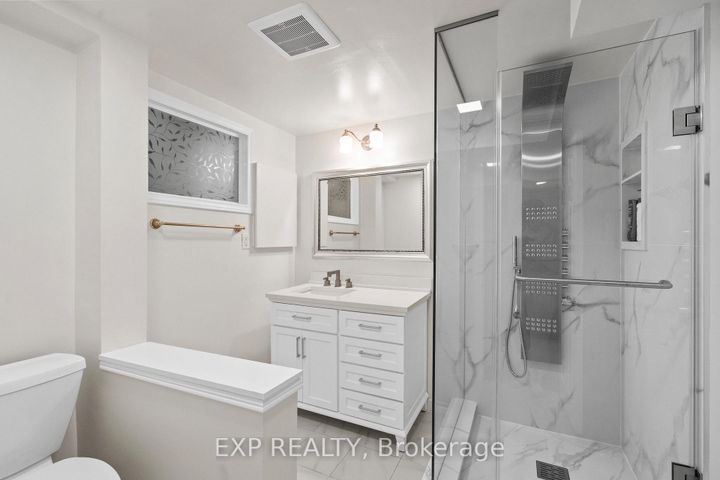 Photo 26 at 54 Holbrook Court, Unionville, Markham