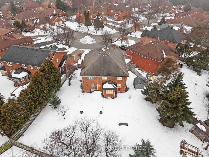 Photo 36 at 54 Holbrook Court, Unionville, Markham