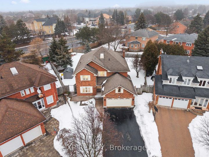 Photo 37 at 54 Holbrook Court, Unionville, Markham