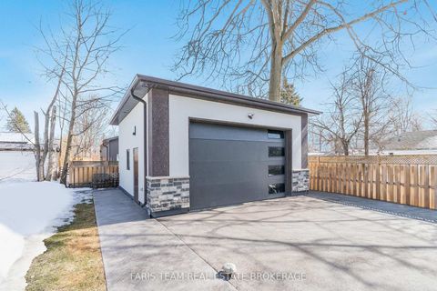 Photo 42 at 3951 Alberta Avenue, Rural Innisfil, Innisfil