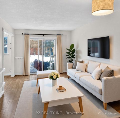 Photo 2 at 46 Chaucer Crescent, Letitia Heights, Barrie