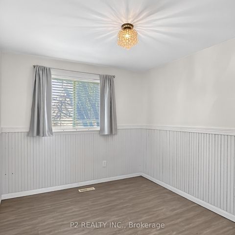 Photo 10 at 46 Chaucer Crescent, Letitia Heights, Barrie
