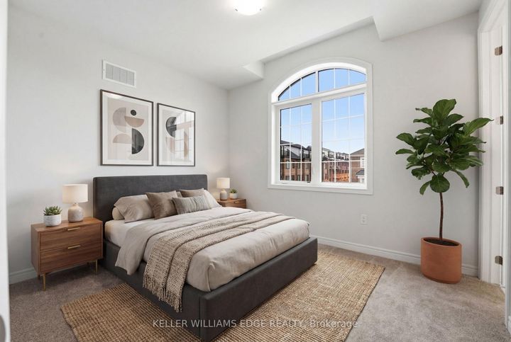 Photo 16 at 132 Settlers Road E, GO Glenorchy, Oakville