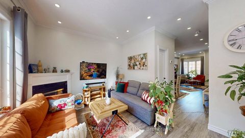 Photo 14 at 4 Caymus Street, Langstaff, Richmond Hill