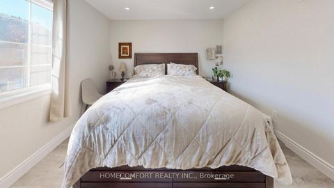 Photo 24 at 4 Caymus Street, Langstaff, Richmond Hill