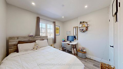 Photo 28 at 4 Caymus Street, Langstaff, Richmond Hill