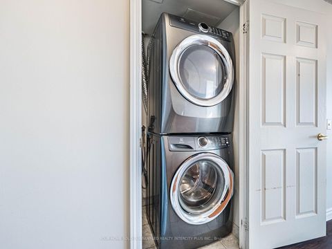 Photo 13 at 1210 - 55 Strathaven Drive, Hurontario, Mississauga