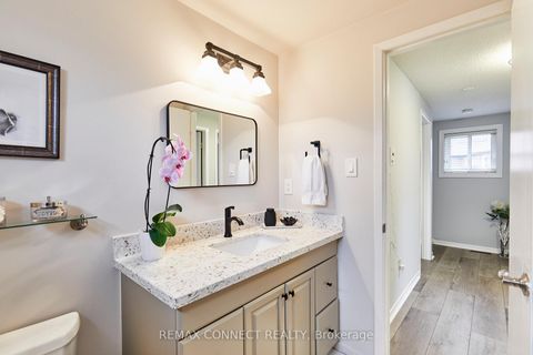 Photo 34 at 10 Nicholls Court, Central West, Ajax