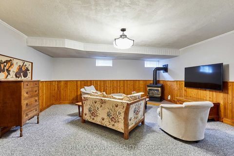 Photo 40 at 10 Nicholls Court, Central West, Ajax