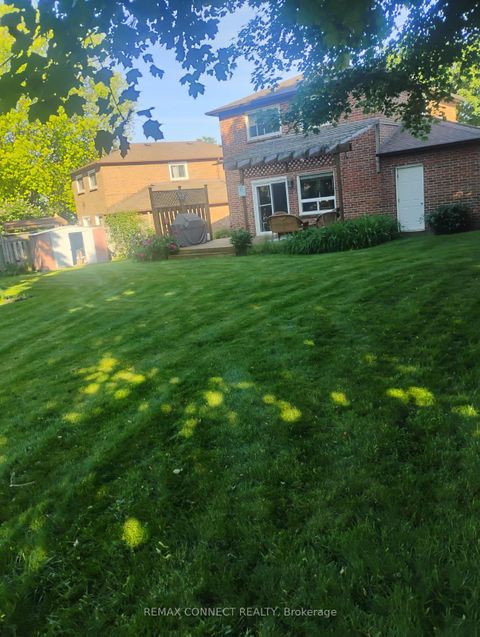 Photo 46 at 10 Nicholls Court, Central West, Ajax