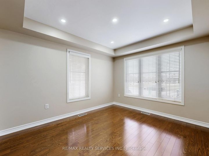 Photo 18 at 37 Bloom Drive, Bram East, Brampton