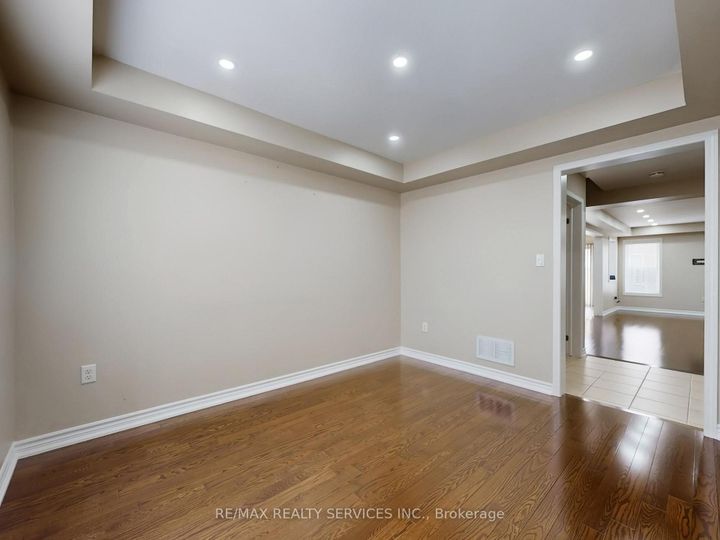 Photo 19 at 37 Bloom Drive, Bram East, Brampton