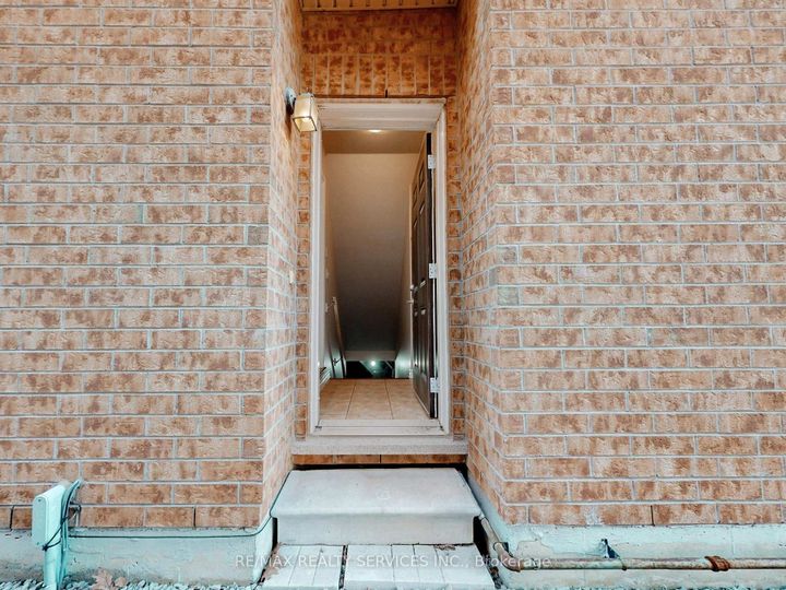 Photo 38 at 37 Bloom Drive, Bram East, Brampton