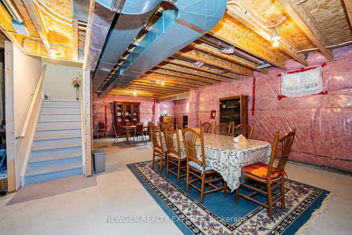 Photo 30 at 46 MONUMENT Trail, Northwest Brampton, Brampton