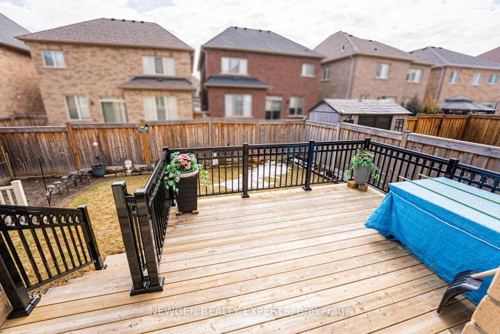 Photo 34 at 46 MONUMENT Trail, Northwest Brampton, Brampton