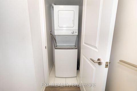 Photo 13 at 707 - 30 Meadowglen Place W, Woburn, Toronto