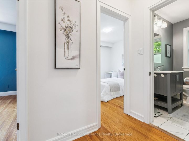 Photo 12 at 300 Burton Road, WO West, Oakville