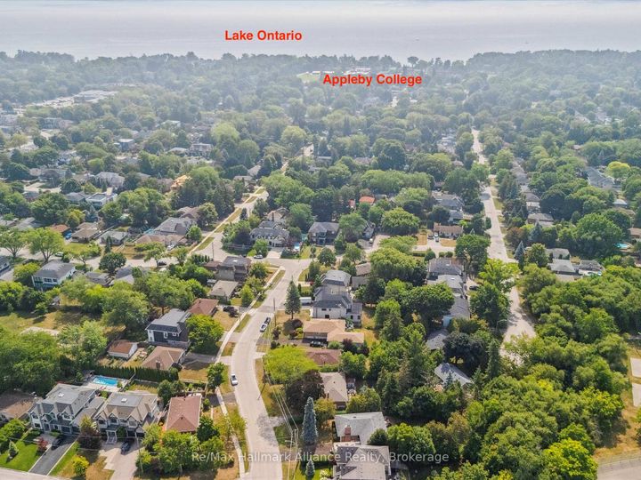 Photo 34 at 300 Burton Road, WO West, Oakville