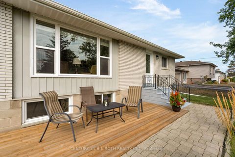 Photo 3 at 2068 Craig Road, Alcona, Innisfil