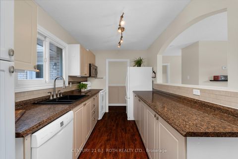 Photo 11 at 2068 Craig Road, Alcona, Innisfil