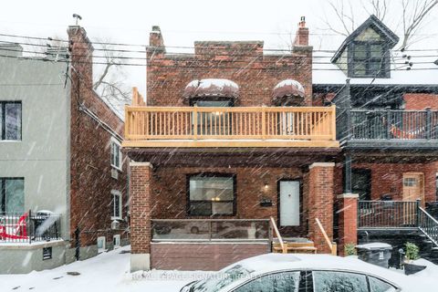 Photo 2 at 27 Hillsboro Avenue, Annex, Toronto