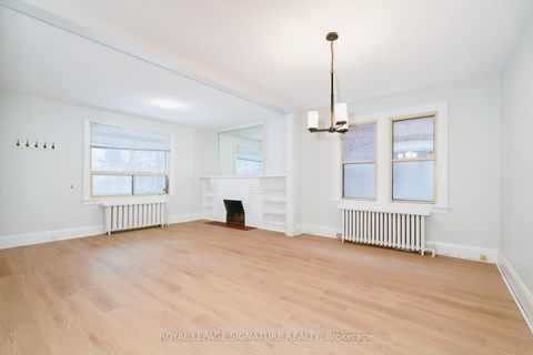 Photo 13 at 27 Hillsboro Avenue, Annex, Toronto