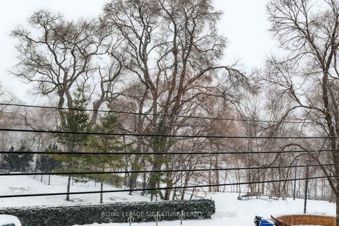 Photo 15 at 27 Hillsboro Avenue, Annex, Toronto