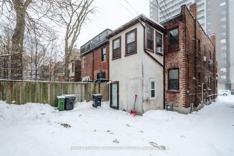 Photo 17 at 27 Hillsboro Avenue, Annex, Toronto