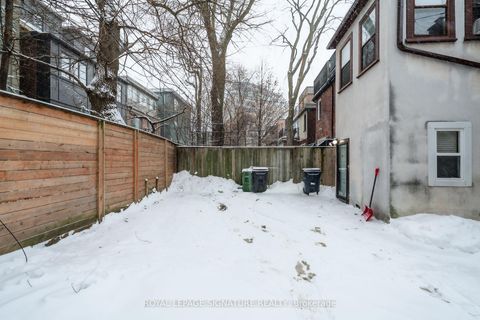 Photo 18 at 27 Hillsboro Avenue, Annex, Toronto