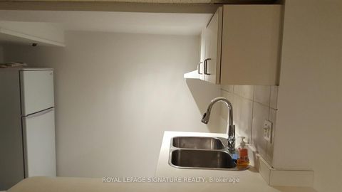 Photo 32 at 27 Hillsboro Avenue, Annex, Toronto