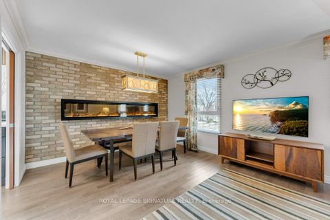 Photo 10 at 75 Lillooet Crescent, North Richvale, Richmond Hill