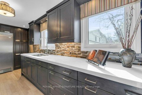 Photo 13 at 75 Lillooet Crescent, North Richvale, Richmond Hill