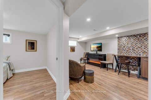 Photo 33 at 75 Lillooet Crescent, North Richvale, Richmond Hill