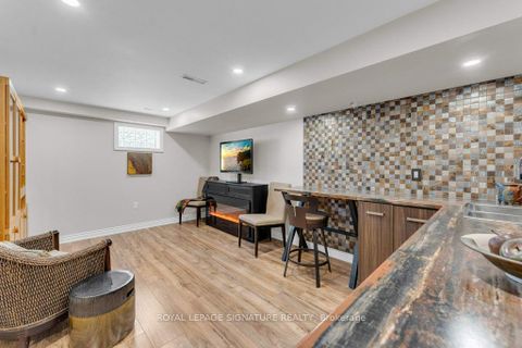 Photo 35 at 75 Lillooet Crescent, North Richvale, Richmond Hill