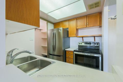 Photo 4 at 1001 - 5 Greystone Walk Drive, Kennedy Park, Toronto