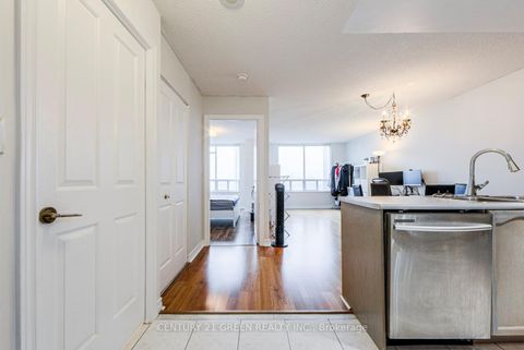 Photo 7 at 2623 - 68 Corporate Drive, Woburn, Toronto