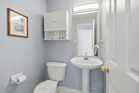 Photo 4 at 189 Pringle Drive, Edgehill Drive, Barrie