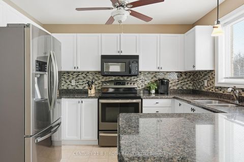 Photo 12 at 189 Pringle Drive, Edgehill Drive, Barrie