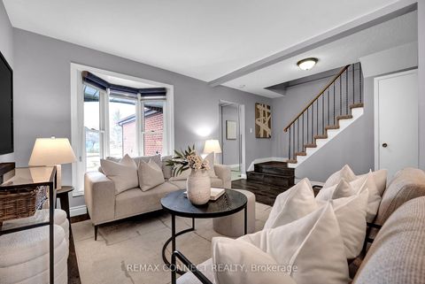 Photo 2 at 1182 Cedarcroft Crescent, Liverpool, Pickering